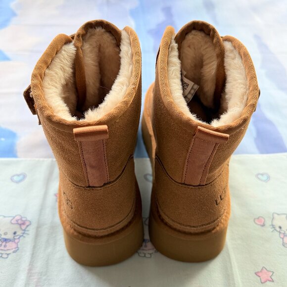 UGG Brovn Neumel Platforms - Picture 3 of 7